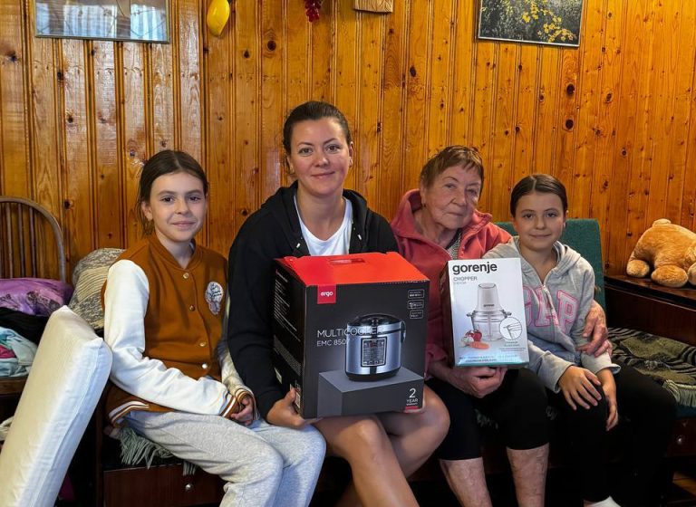 Ukraine Power provides practical home and study support to the Maslyuk family during the war.